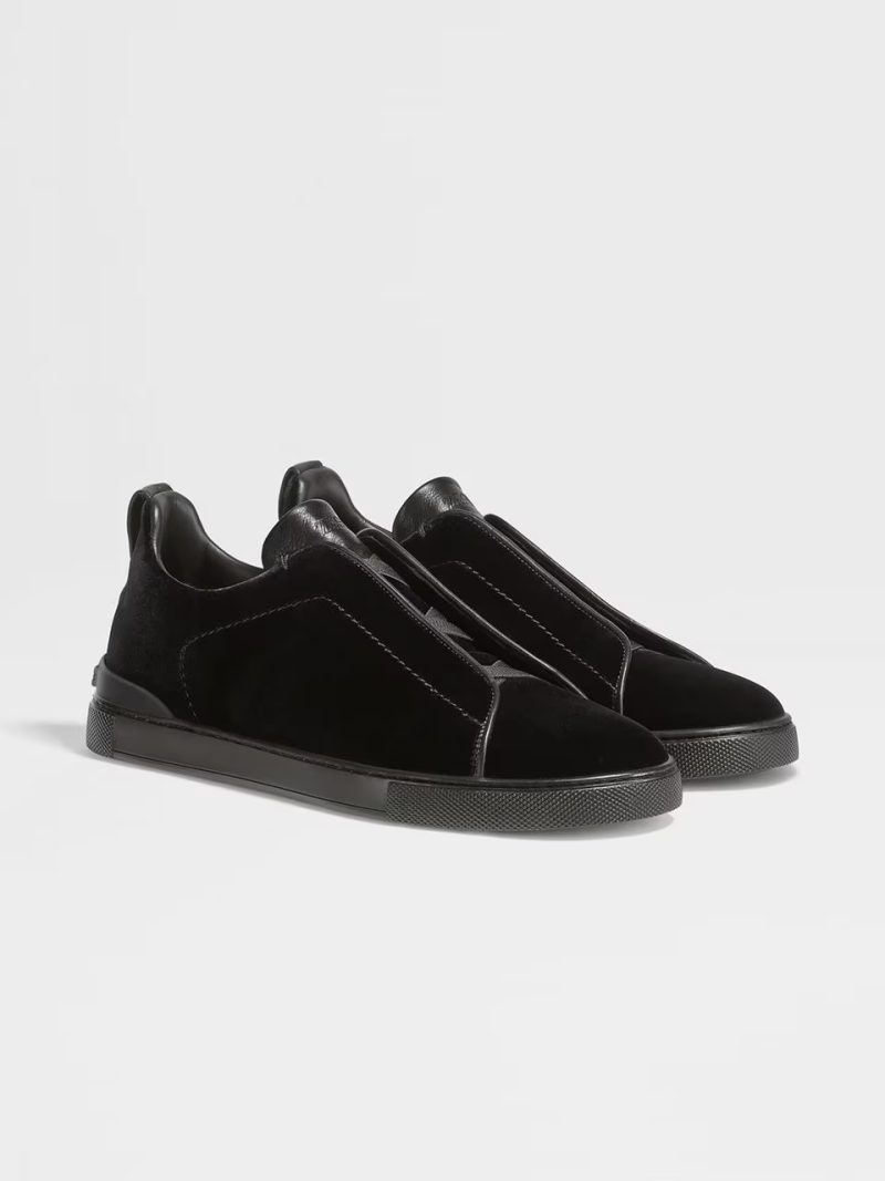 BLACK VELVET TRIPLE STITCH SNEAKERS